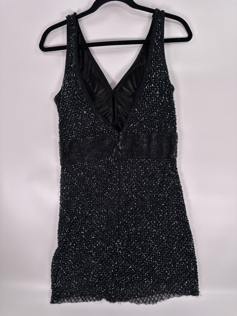 Mac Duggal Black Beaded Art Deco V-Neck Mini Dress 6 - Picture 5 of 11
